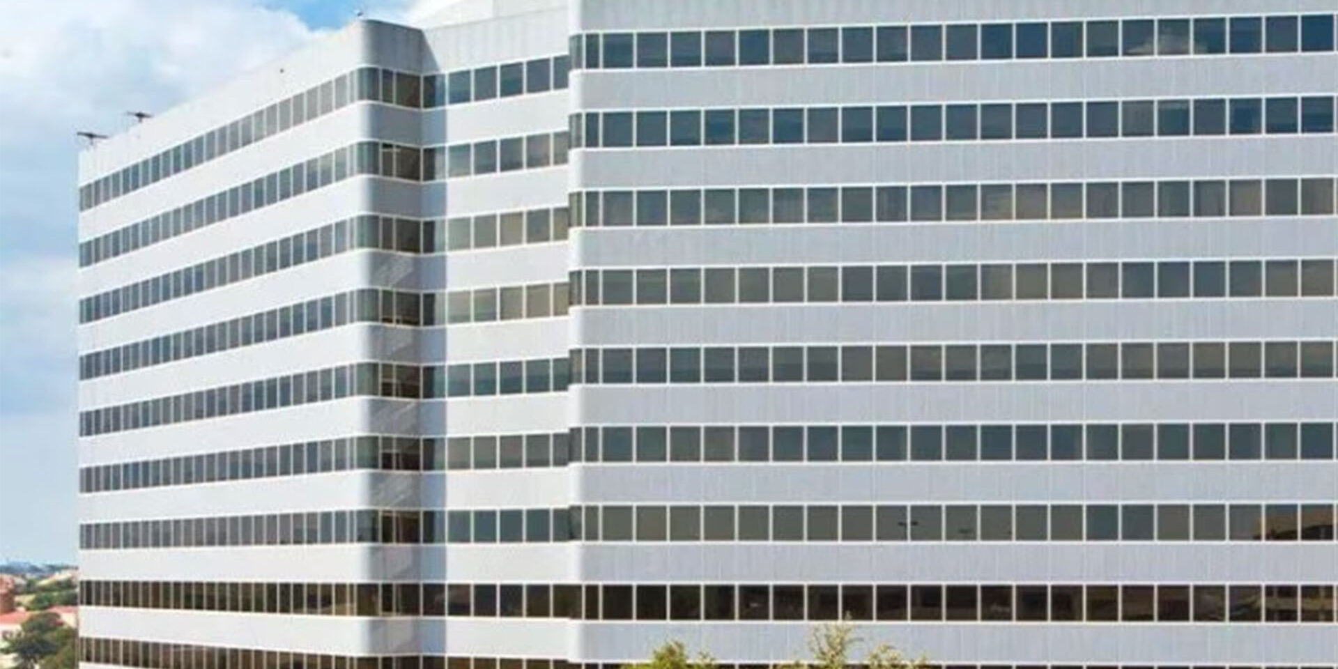 The Crestview Tower-Las Colinas