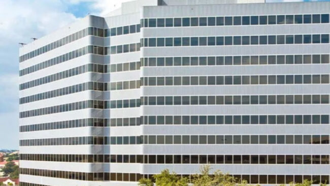 The Crestview Tower-Las Colinas