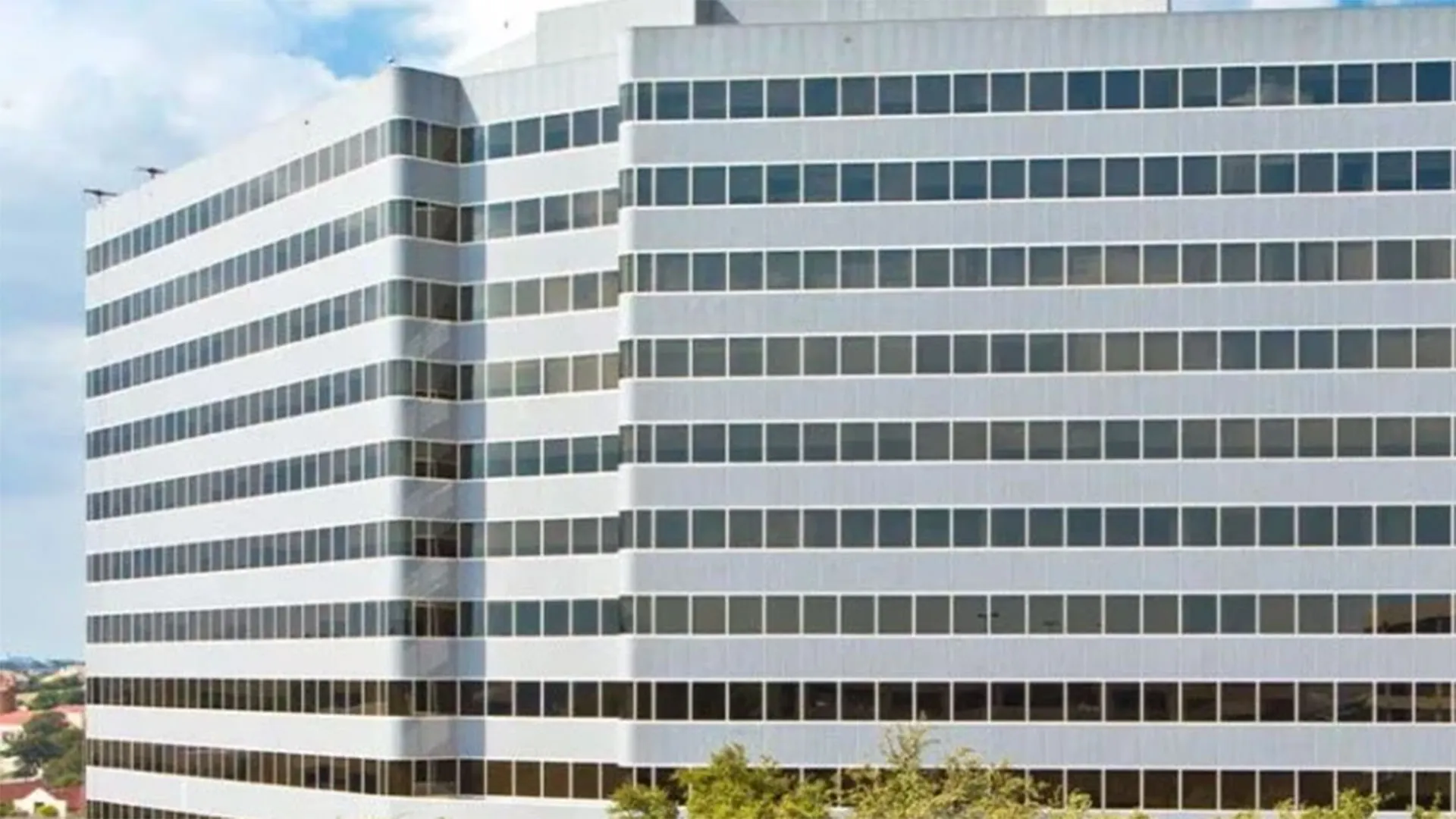 The Crestview Tower-Las Colinas